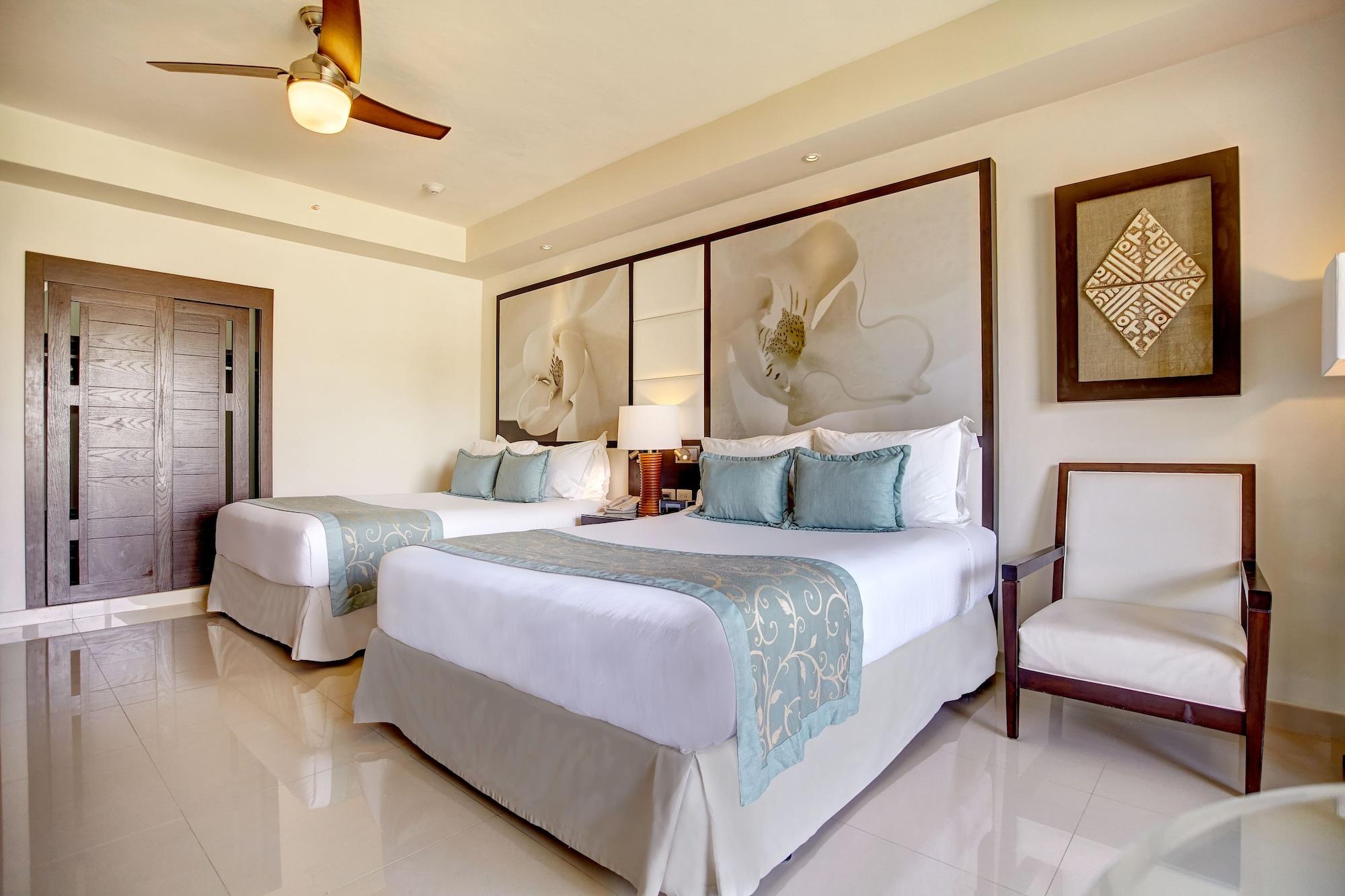 Royalton Punta Cana, An Autograph Collection All-Inclusive Resort & Casino ババロ エクステリア 写真