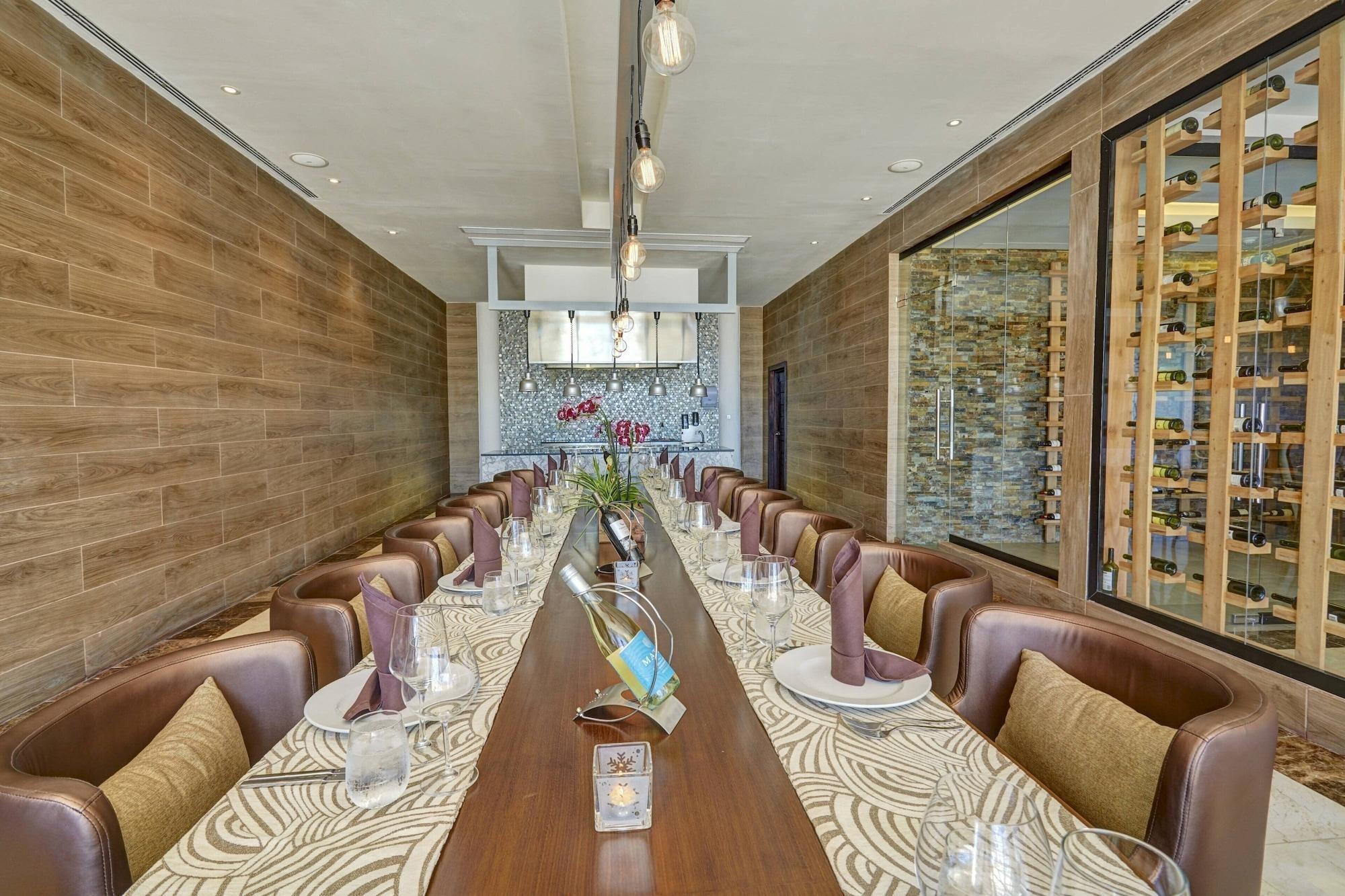 Royalton Punta Cana, An Autograph Collection All-Inclusive Resort & Casino ババロ エクステリア 写真